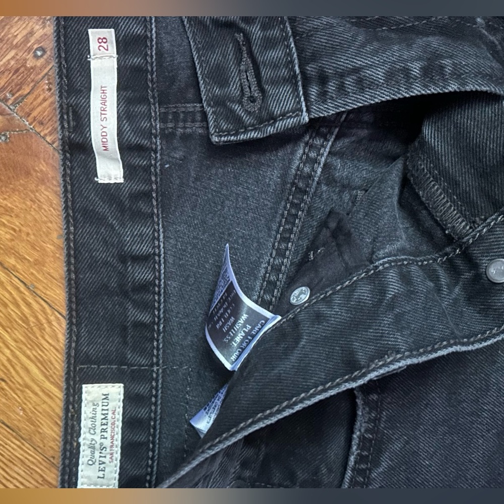 Levi’s black jeans - Picture 6 of 7